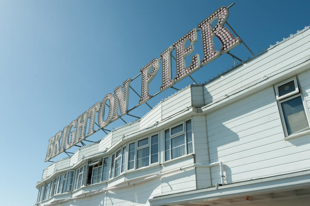 Image of the entrance to Brighton Pier