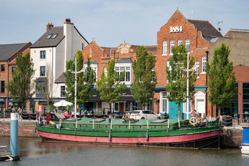 Image of Hull docks with shops