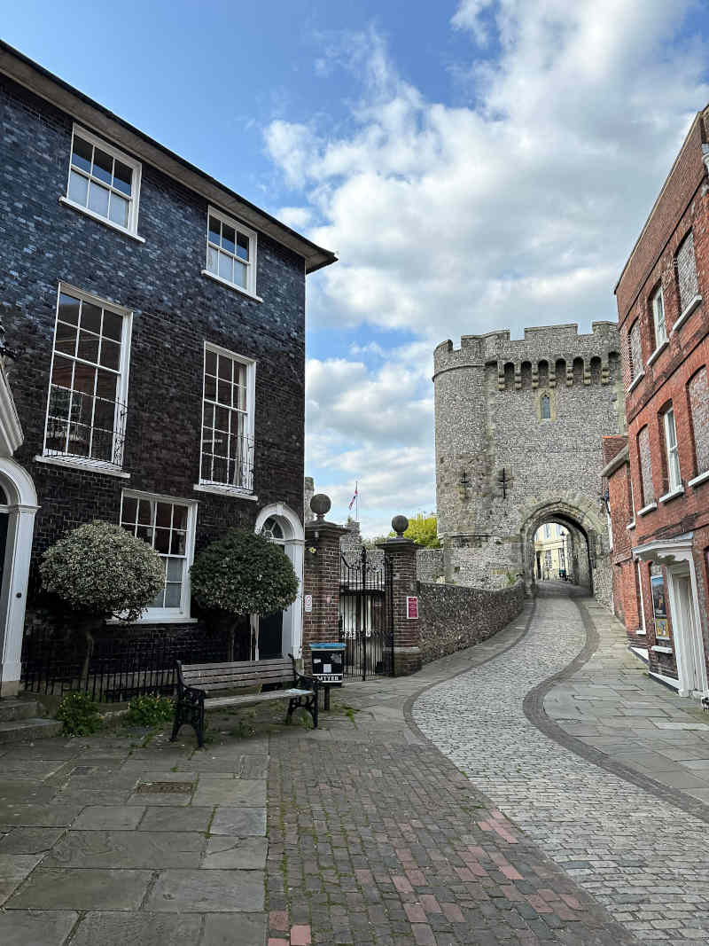Image of row of houses in Lewes
