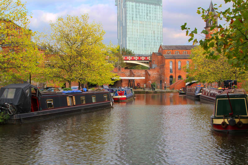 Image of canal in Manchester